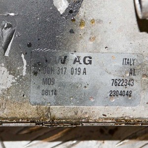 Volkswagen PASSAT B8 Ölkühler 2.0 Diesel 0BH317019A 2015