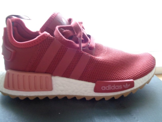 red womens trainers uk