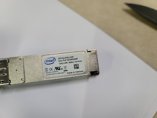 X1 Intel QSFP28 100G DR Optical Transceiver Module SPTSLP2SLCDF - Picture 2 of 7