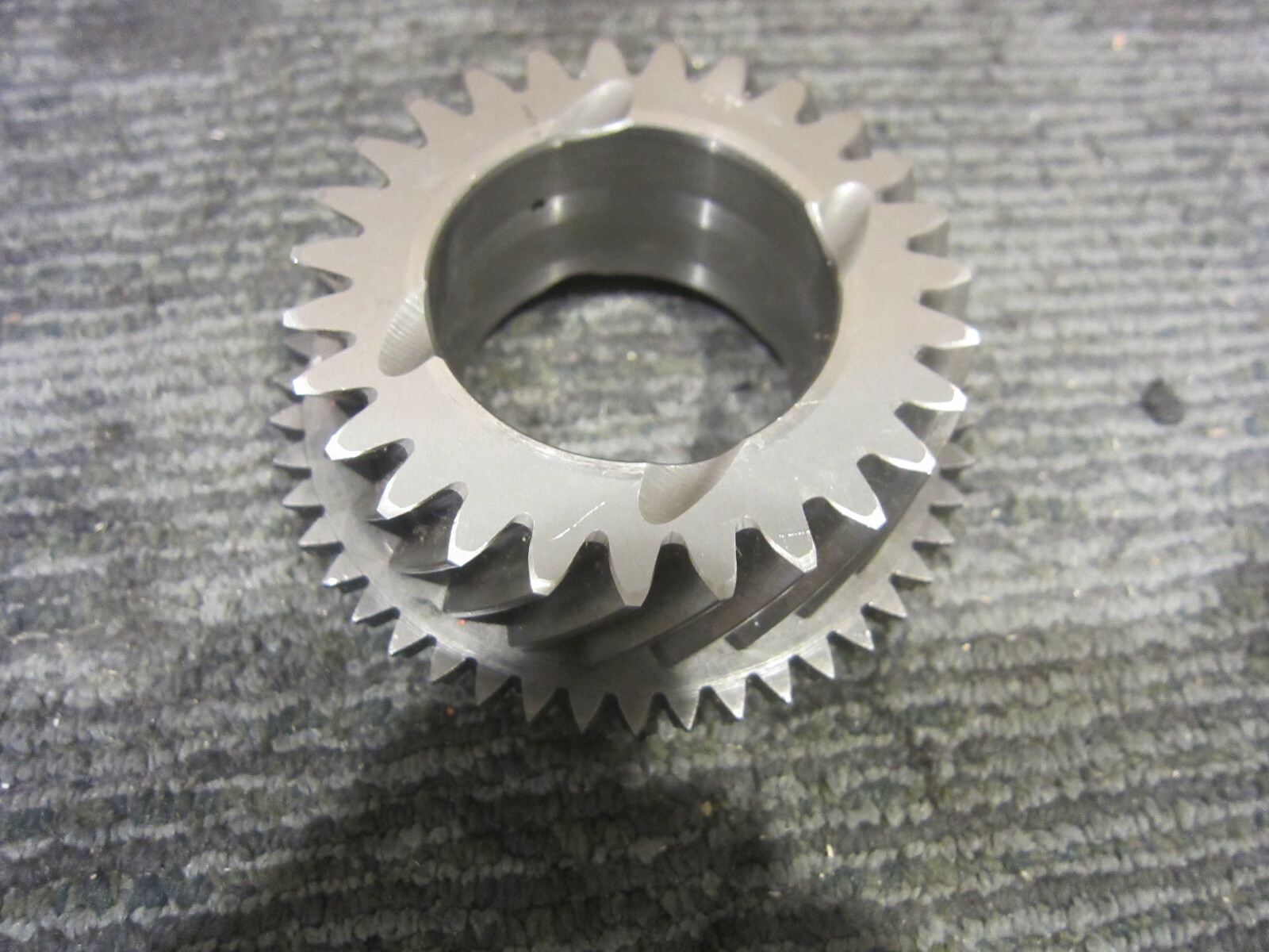 Ferrari 456 - Gearbox 4th Gear Pinion  - P/N 155850