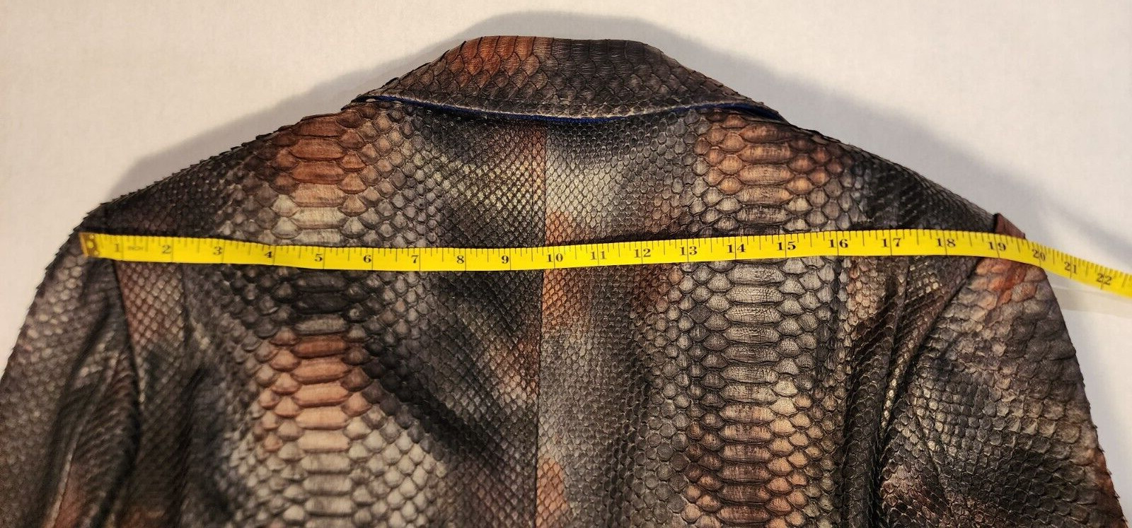 ANGELO GALASSO PYTHON & LAMBSKIN DINNER JACKET SI… - image 21