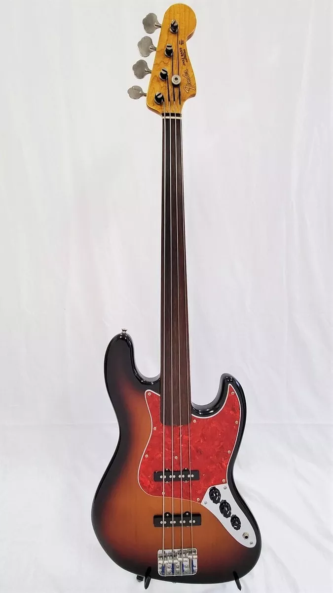 Fender Japan JB62FL 3TS Fretless Jazz Bass 3 Tone Sunburst MIJ 1990s, m3110