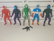 Product Image: 1984 Marvel Secret Wars Lot dr doom Kang Captain America Daredevil Rifle Gun