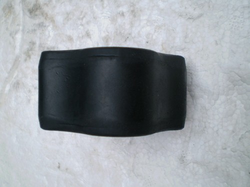 EXHAUST MOUNTING RUBBER BLOCK MOUNT FOR HOLDEN HSV VN VP VR VS VT V6 & V8 EACH - Picture 7 of 8