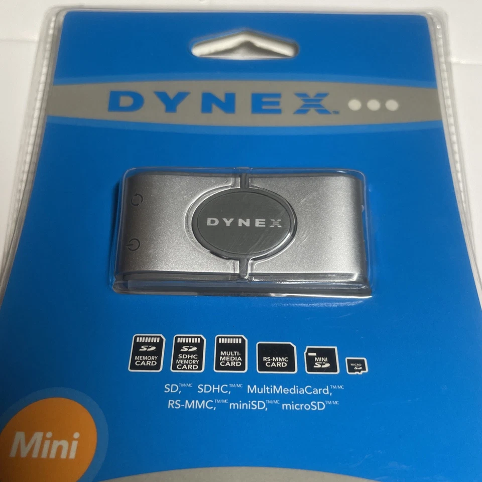 Dynex  6-in-1 USB 2.0 Mini Multi-Memory Card Reader Micro sd DX-CRMN1  - Image 2 of 4