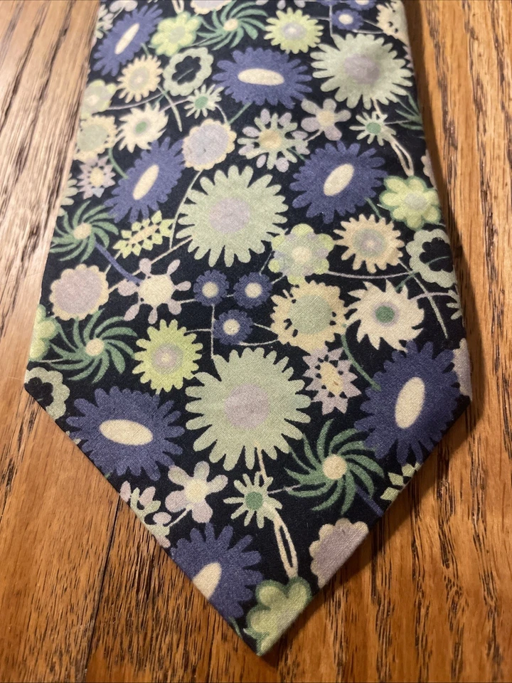Corbata vintage usada en excelente estado Liberty hecha en Inglaterra algodón estampado floral para hombre Reino Unido Foto 2 de 4