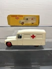 ORIGINAL VINTAGE DINKY TOYS 253 DAIMLER AMBULANCE boxed R3