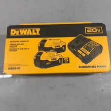 New DeWalt DCB205-2C 20V MAX Lithium Ion Battery Pack with Charger