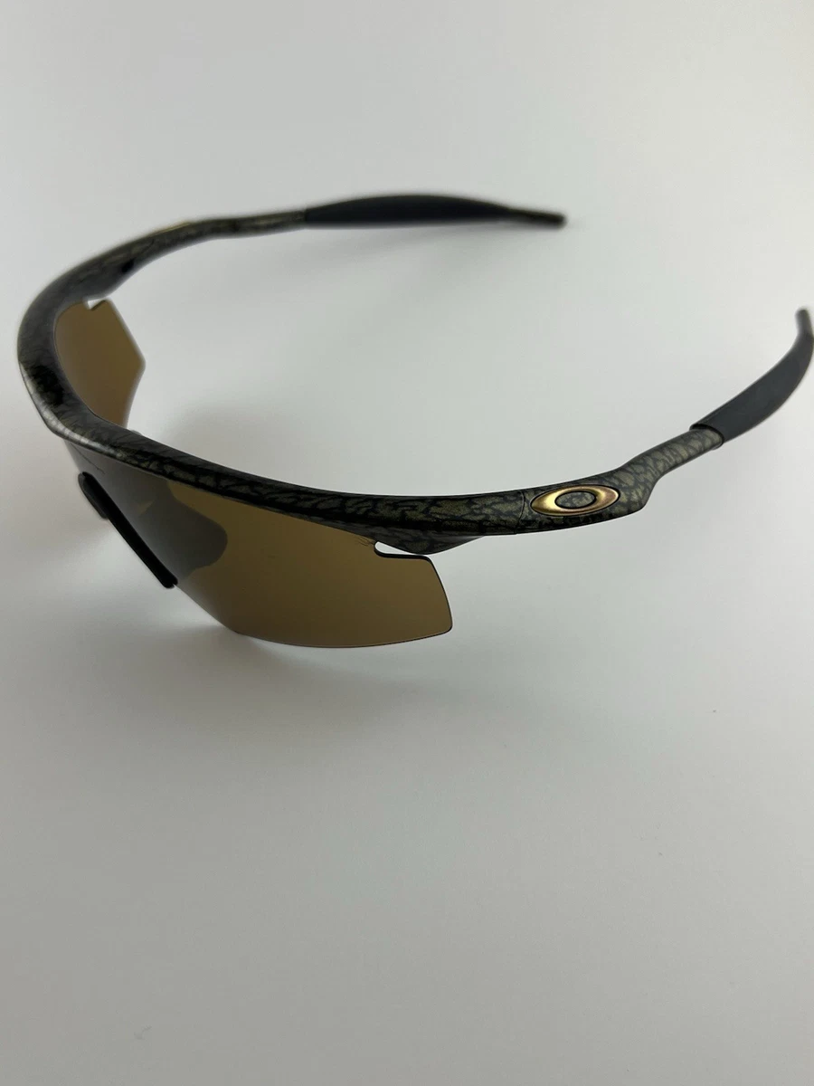 レア Oakley M フレームゴールド✕サングラス ブラック＆ゴールド迷彩 Oakley Gold Gold Sunglasses for Men for sale | eBay