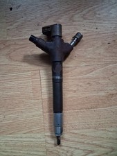Toyota Avensis RAV4 Auris 2.0 D4D Diesel - Fuel Injector 23670-0R190 (