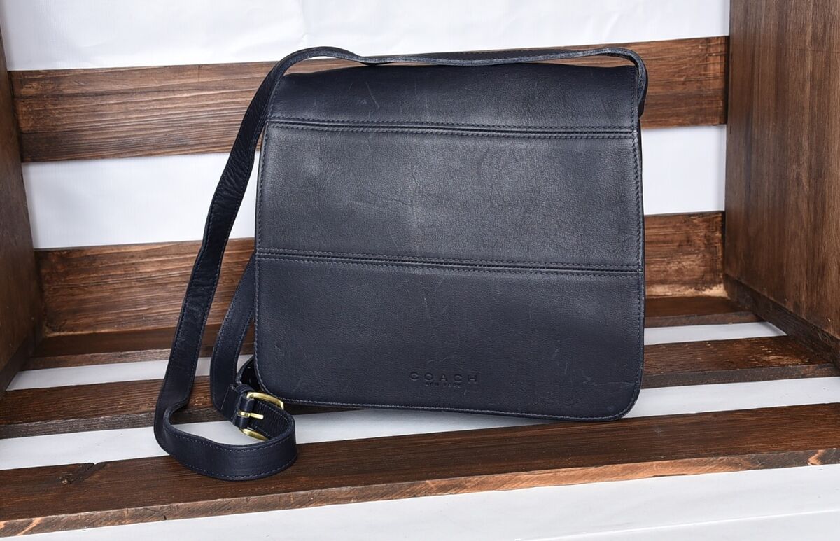 VINTAGE COACH 9092 Tribeca Stitch Flap Black Leather VINTAGE COACH 9092 Tribeca Stitch Flap Black Leather