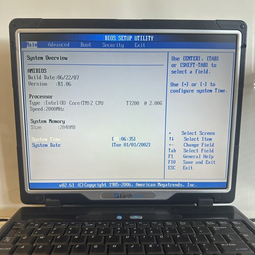 "Laptop EarthWalk LAP14SI2 14"" Intel Core 2 2 GHz 2 GB RAM SIN DISCO DURO" - Imagen 2 de 9