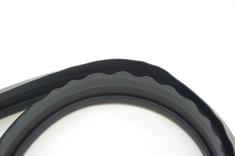 Set of (2) Rocker Panel Rubber Moulding Left & Right Sides for Porsche 911 930 - Image 4 of 4