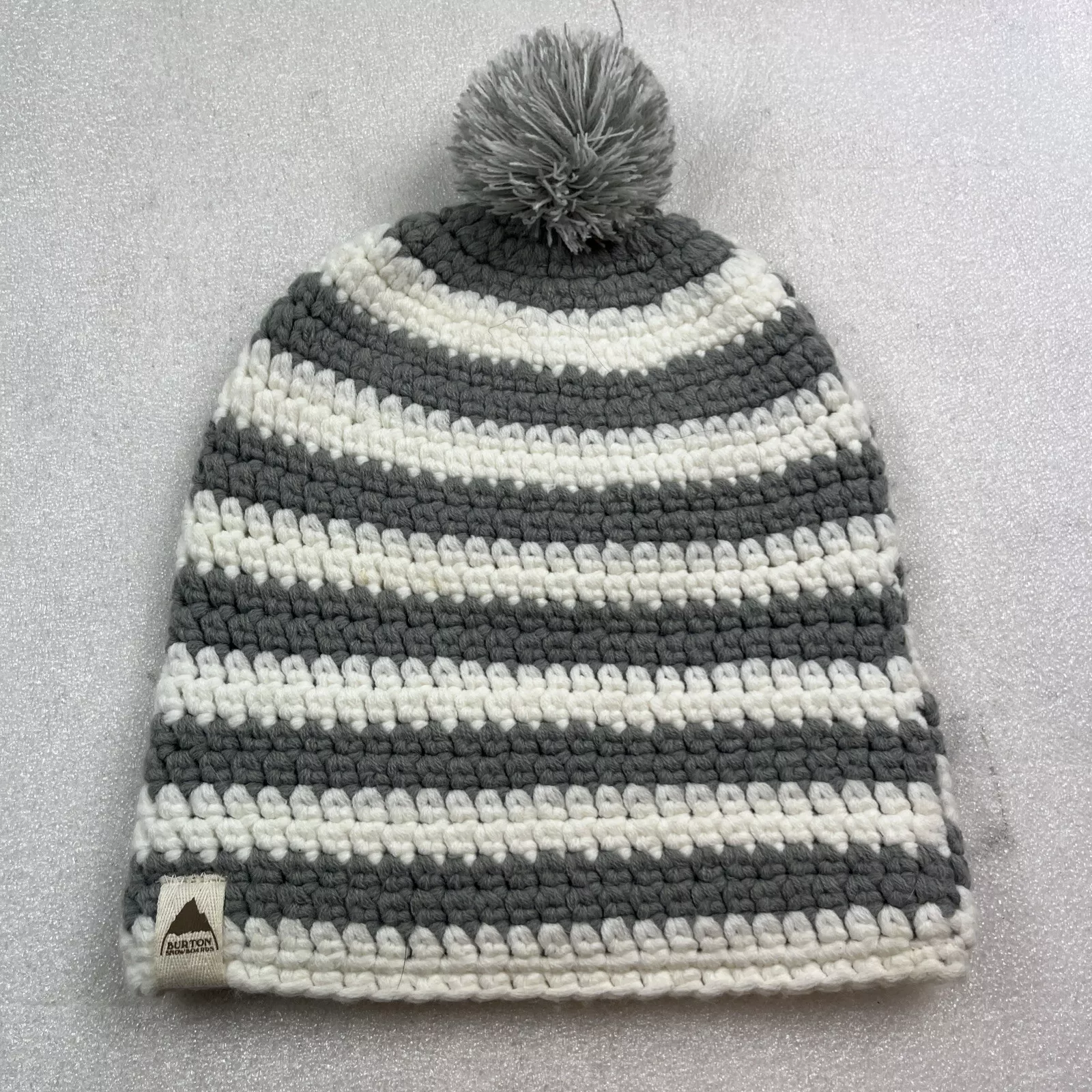 burton beanie pom pom knit warm 