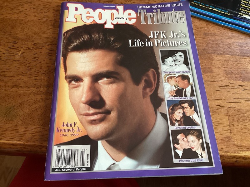People Weekly Tribute Commemorative Issue JFK Jr.'s Life in Pictures Summer 1999