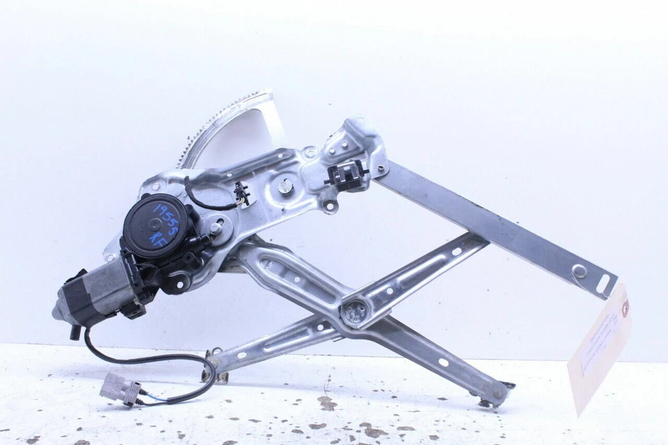 1989-1995 BMW 525i Right Front Window Regulator OEM Used Foto 2 de 4