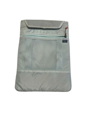 PATAGONIA Padded Laptop Sleeve - 11 X 15 inches light blue blue