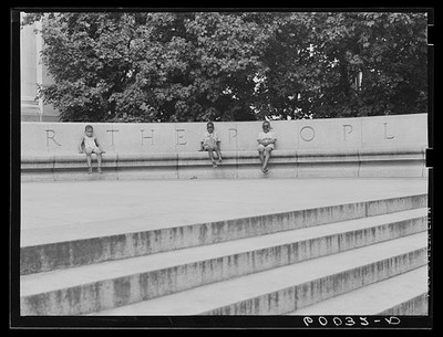 Photo:Washington D.C. Public Library Children on Steps 1939 June
