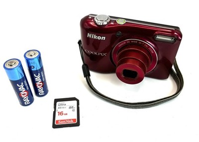 Nikon Coolpix L28 20.1MP  5X Zoom  Camera, Red,New 16GB Card, Works, NICE!