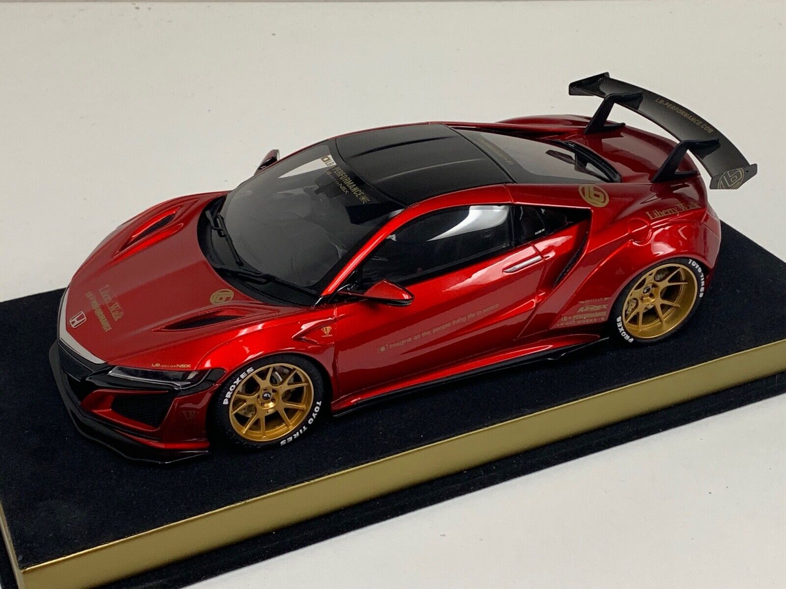 1/18 GT Spirit Honda Acura NSX Liberty walk LB Performance Red GT245 AB115