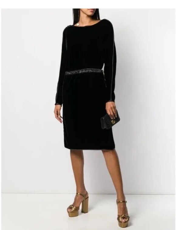 GUCCI★素敵!VELVET DRAWSTRING MIDI BLACK LONG SLEEVE DRESS GUCCI DRAWSTRING MIDI BLACK LONG SLEEVE VELVET Dress Size36