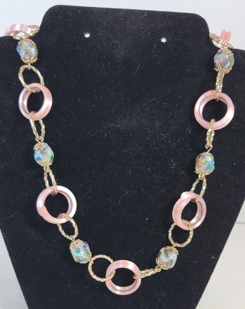 String Wrapped Pink Double Circle Gold Circle,   … - image 1