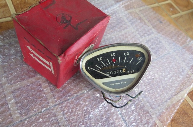 HONDA S90 CS90 CT90 CL90 SPEEDOMETER M.P.H. 37200-028-672 NOS