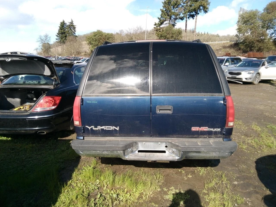 Used Brake Master Cylinder fits: 1997 Gmc Yukon Grade A - Image 3 of 4