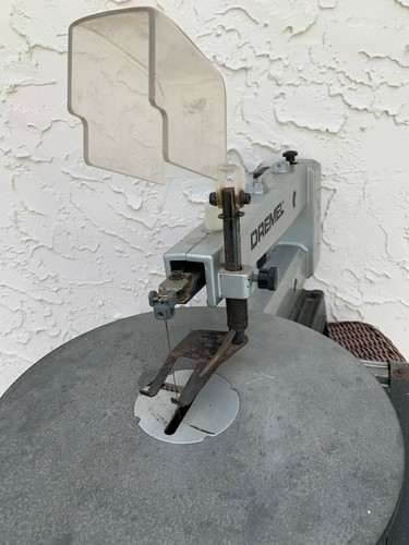 Dremel 1671 16" Scroll Saw 2 Speed - Picture 8 of 11