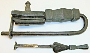 Antique 15th Century Hand Forged Padlock Lock Door Museum Quality Iron Works OLD