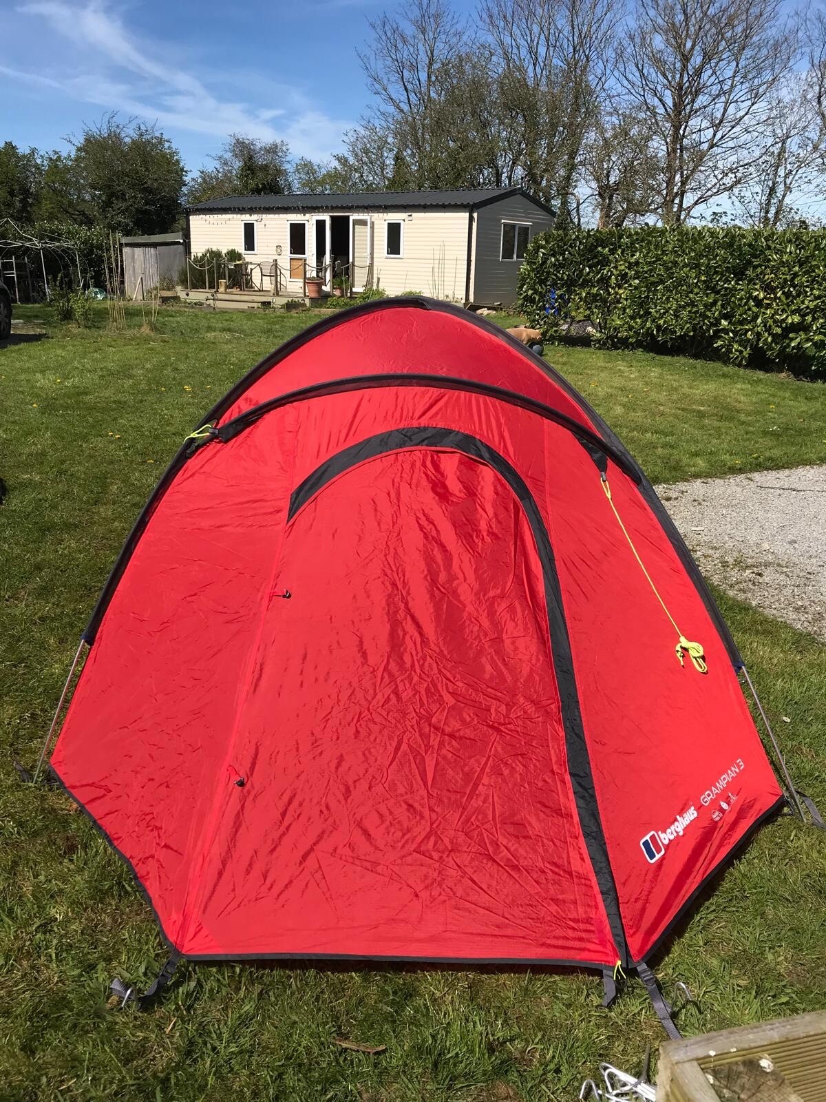 Berghaus Grampian 3 Compact Camping 3Person Tent Porch Red