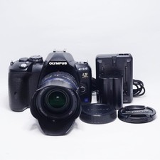 [Testato] Olympus E-510 DSLR da 10 MP con obiettivo 14-42 mm f/3.5-5.6 e caricatore GIAPPONE