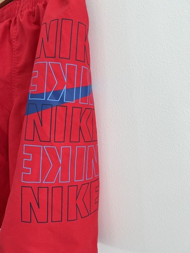 Nike Boys Youth Large Red/Blue Logo Moisture Resistant Athletic Shorts - Picture 3 of 16