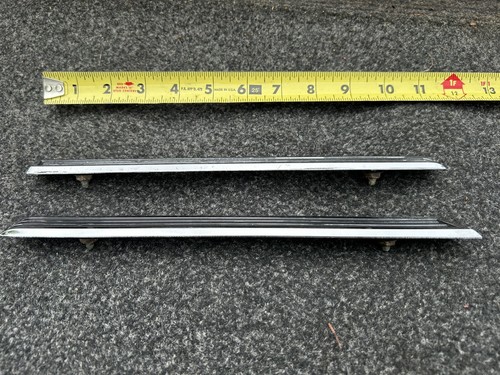 1963 CHEVY CHEVROLET IMPALA FENDER CHROME MOLDING TRIM 3820544 3820545 SPEARS X2 - Picture 6 of 6