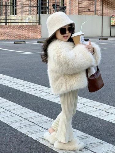 New Girls Plush Children Clothing Versatile Furs Cotton Fashion Warm Outerwear