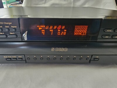 Nakamichi CDC-200 5 Disc CD Compact Disc Changer - No Remote