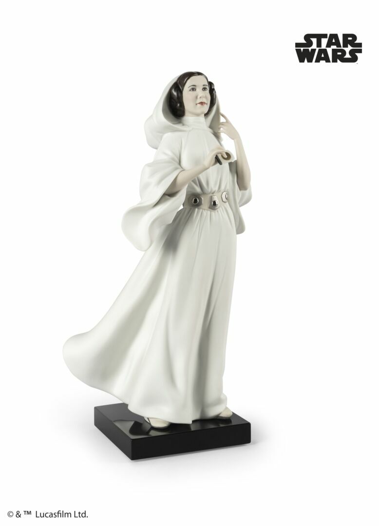 Lladro Porcelain : Star Wars Princess Leia's New Hope Figurine 01009412