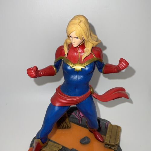 Marvel Vs Capcom Infinite Collector’s Edition Captain Marvel Figure - Picture 2 of 7