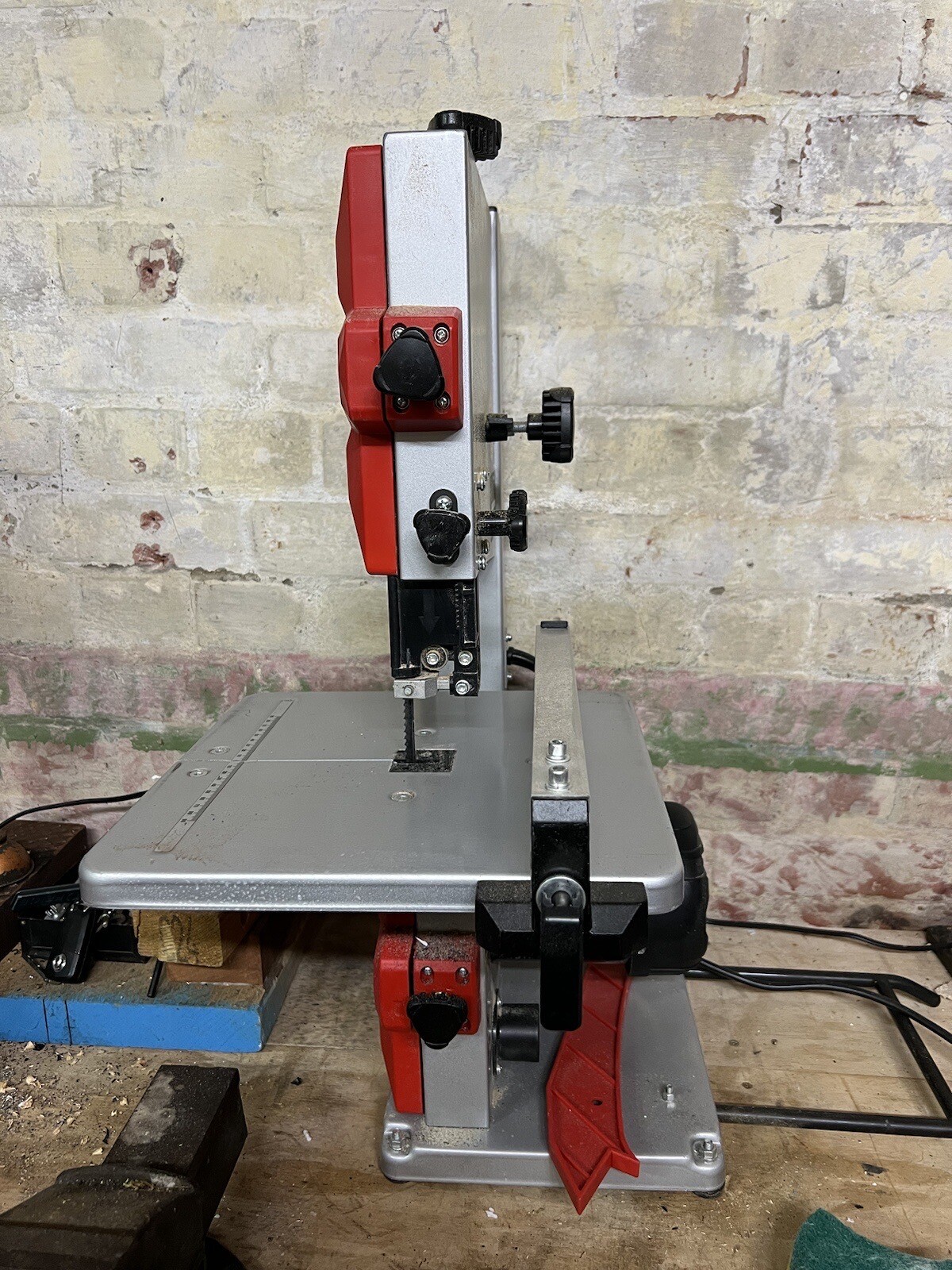 Einhell TCSB 200/1 Band Saw 200mm Bench Mitre Saw Adjustable 80mm