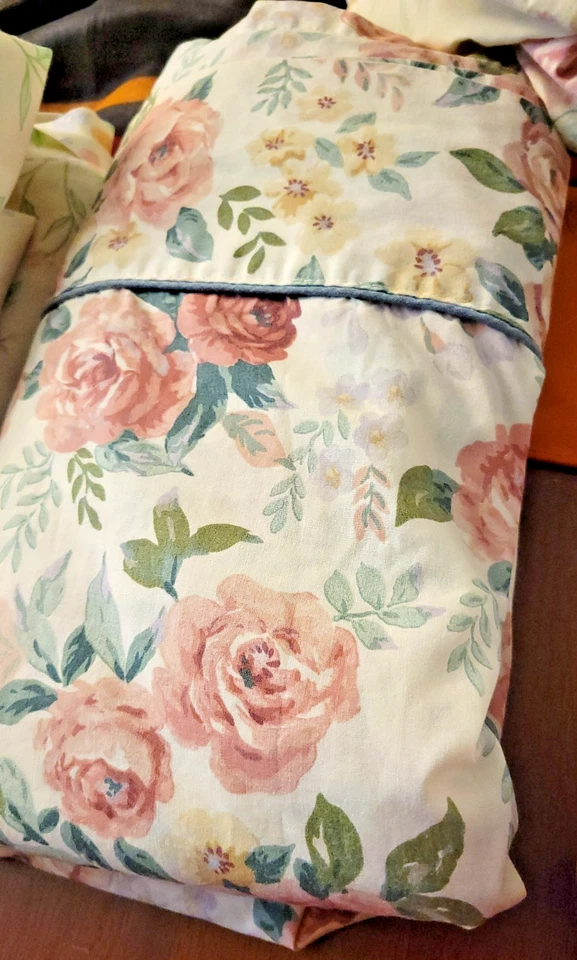 VTG Cottage Core 90s Bedroom JCP FULL Flat Sheet and 2 Standard Sham - Image 4 of 4