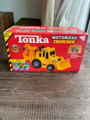 2002 Tonka 55th Anniversary Motorized Trencher Backhoe NIB Hasbro Funrise