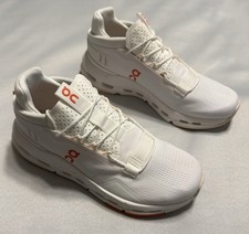 ON CLOUDNOVA Women s Shoes . Size - 9.5
