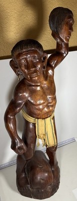 VTG Mid-Century Carved Headhunter Solid Wood Figurine Severed Head 33'' READ
