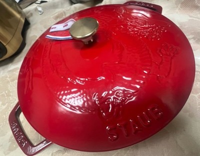 NEW Staub Dragon Braiser 2.5 Qt Bordeaux Red Cast Iron France 24 Enameled RARE