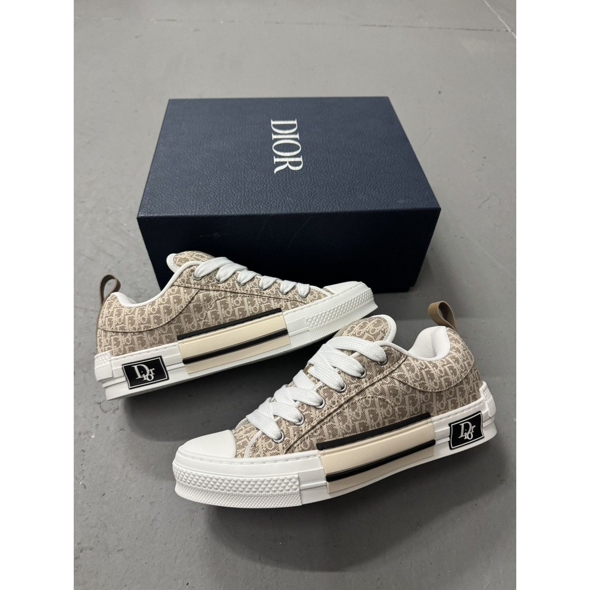 Dior B23 スニーカー Dior B23 Skater Low Top Beige Dior Oblique Jacquard | eBay