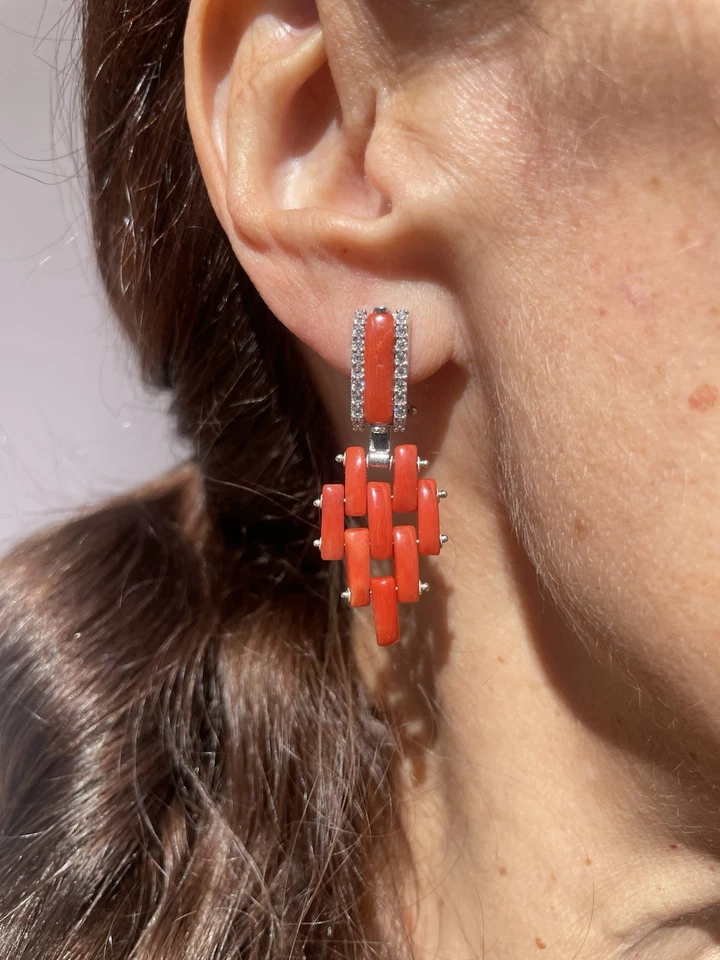 Orecchini pendenti in corallo rosso naturale e argento - Immagine 4 di 4