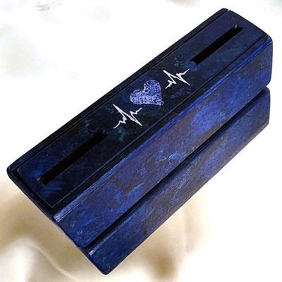 Artful Backgammon Cubes Original Dice Case - Beating Heart.BLUE - Holds 5 dice