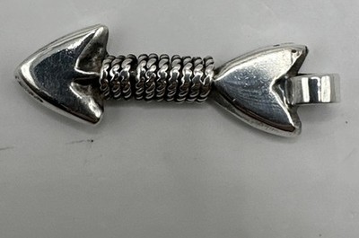 Sterling Silver Beautiful Arrow Pendant Native American Charm .925 6.1g
