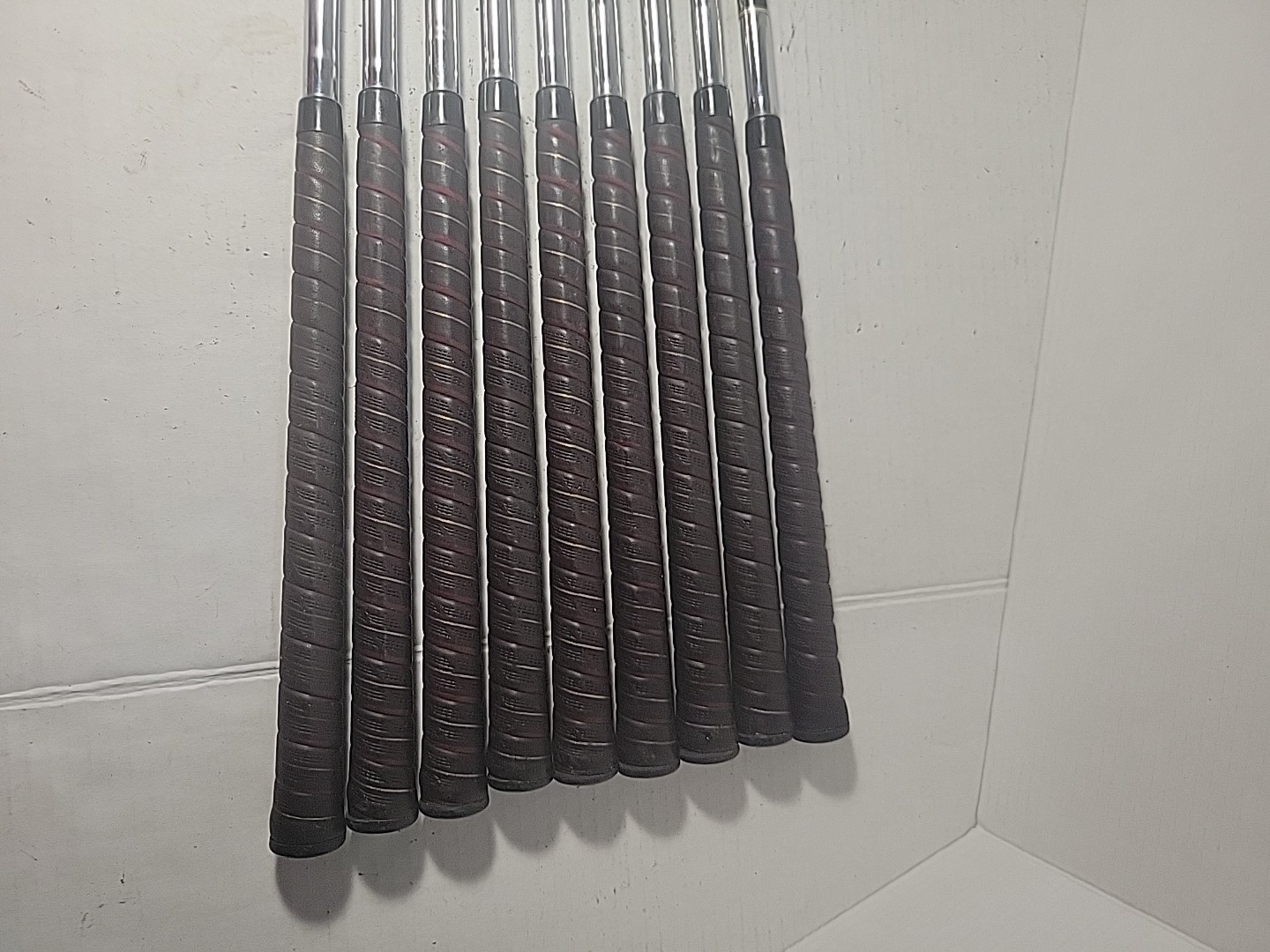 как выглядит Spalding Registered Synchro Stroke Robert T Jones Jr. 2-pw Rh Golf Clubs Irons фото