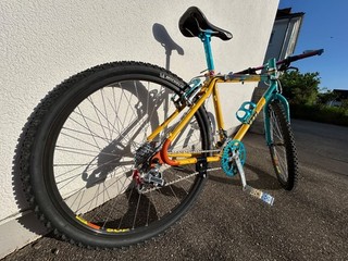 yeti pro fro mountainbike mit Ringle XTR DuraAce Tune Mavic Syncros
